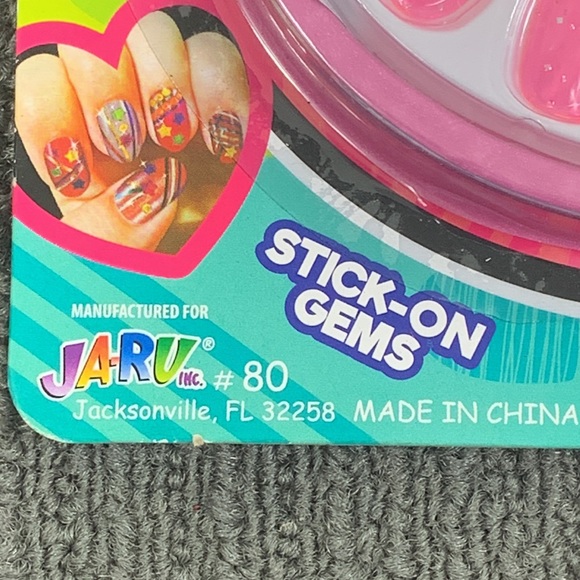 Ja-Ru Glitter Girl Dazzle Nails Stick-On Gems Kid Sized Ages 4+ New - Picture 6 of 12